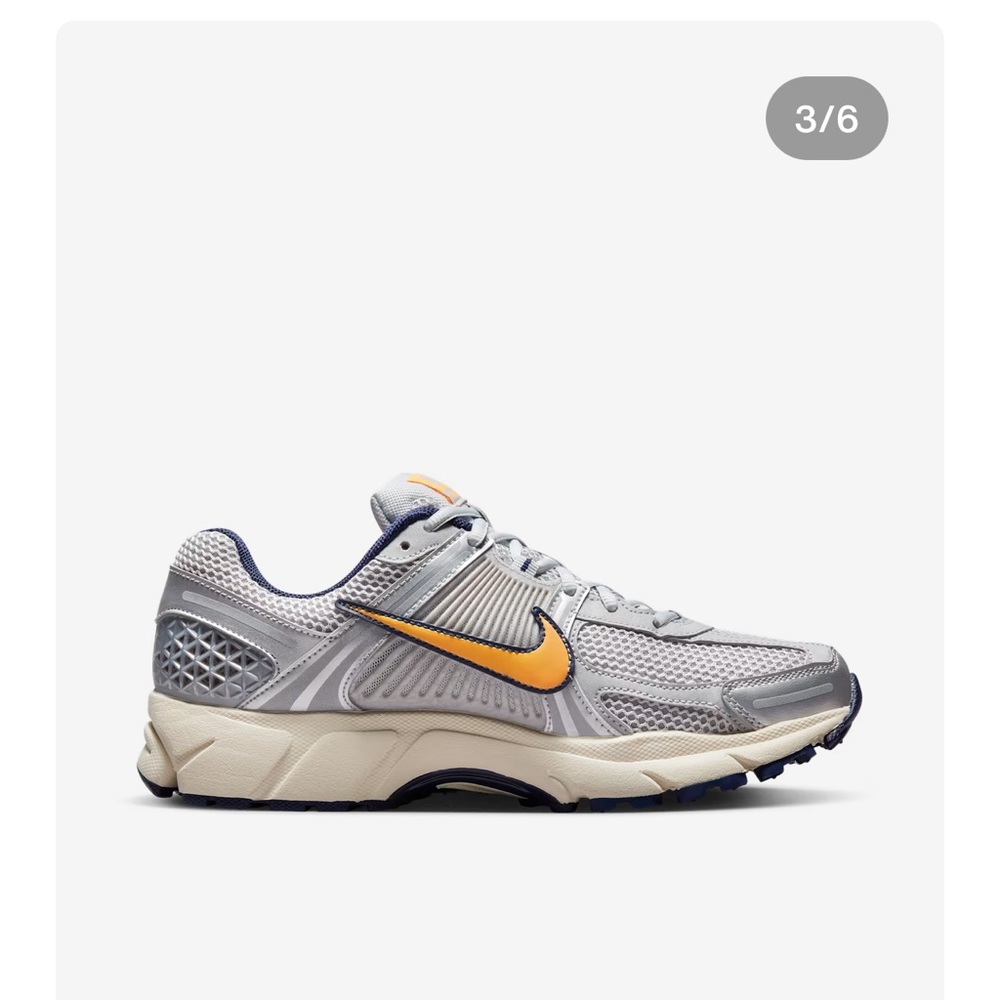 Nike Men's Athletic Shoes - Gray and Orange